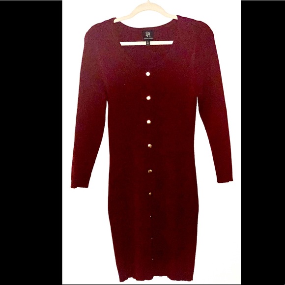 Dresses & Skirts - Burgundy ribbed sweater dress